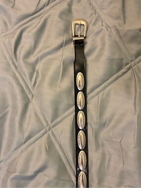 Black Leather Unisex Western Concho Belt with Silver Accents